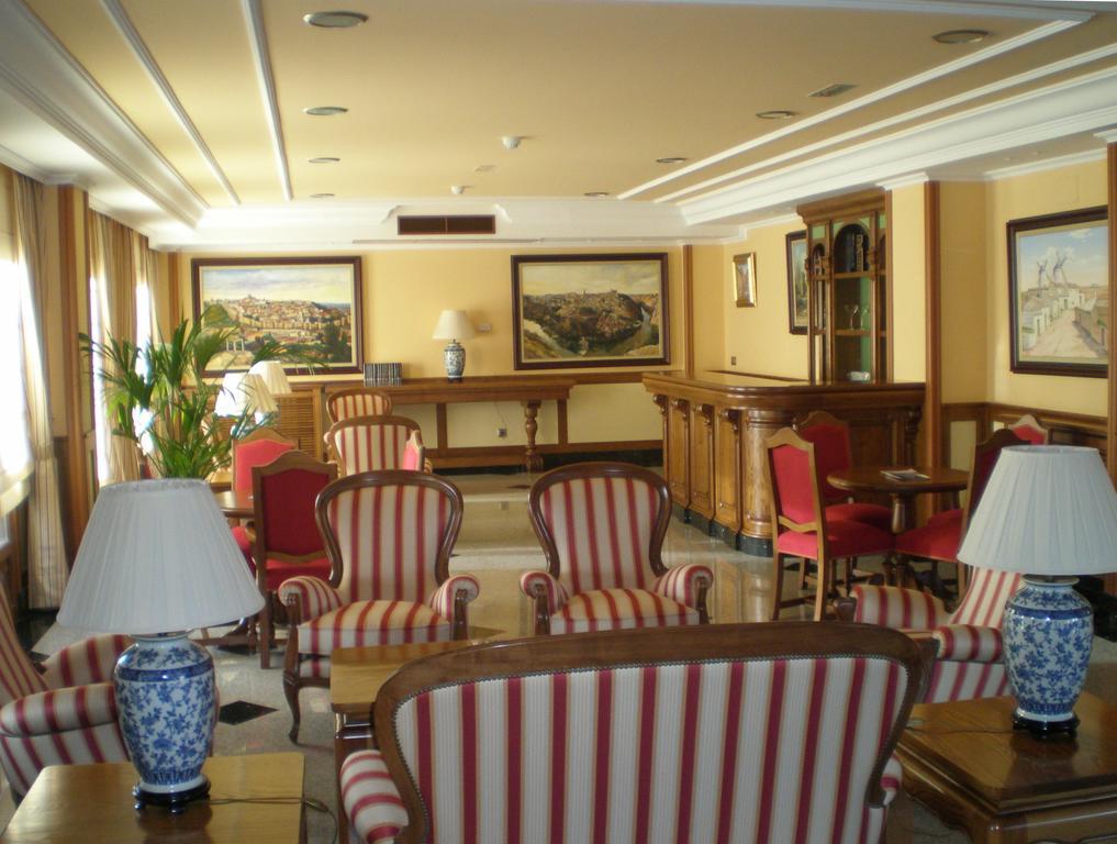 Hotel II Castillas Ávila Buitenkant foto