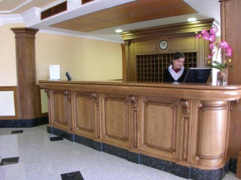 Hotel II Castillas Ávila Buitenkant foto